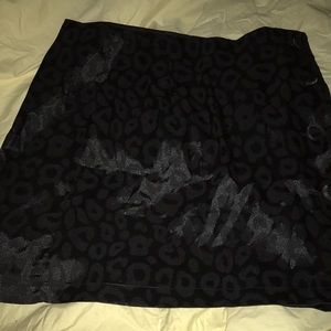 Satin mini slit printed skirt